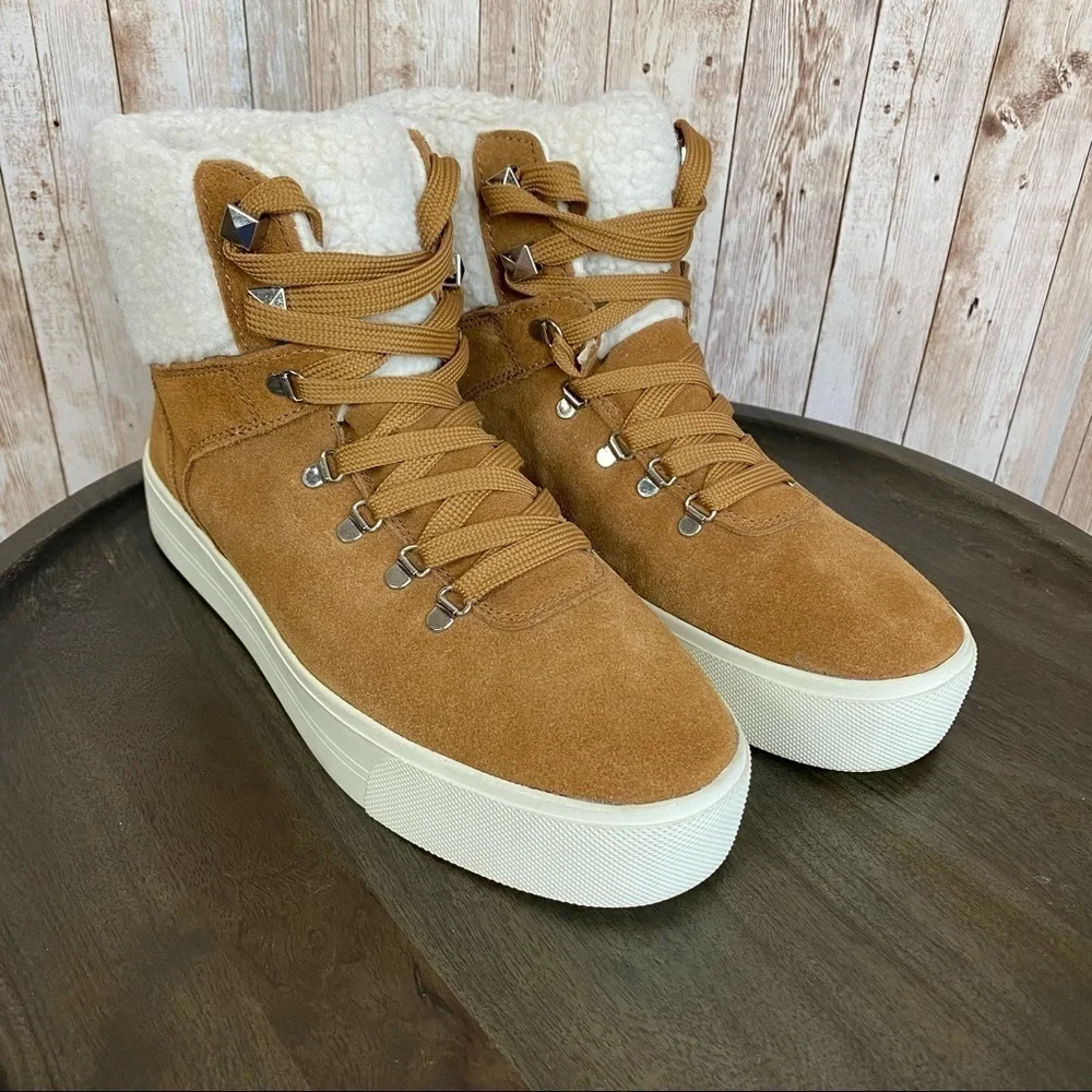 Marc Fisher brand new